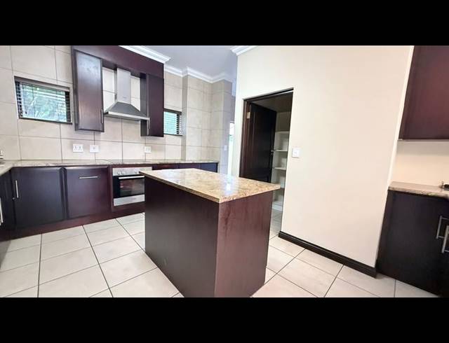 4 BEDROOM PROPERTY TO RENT IN MIDFIELD ESTATE